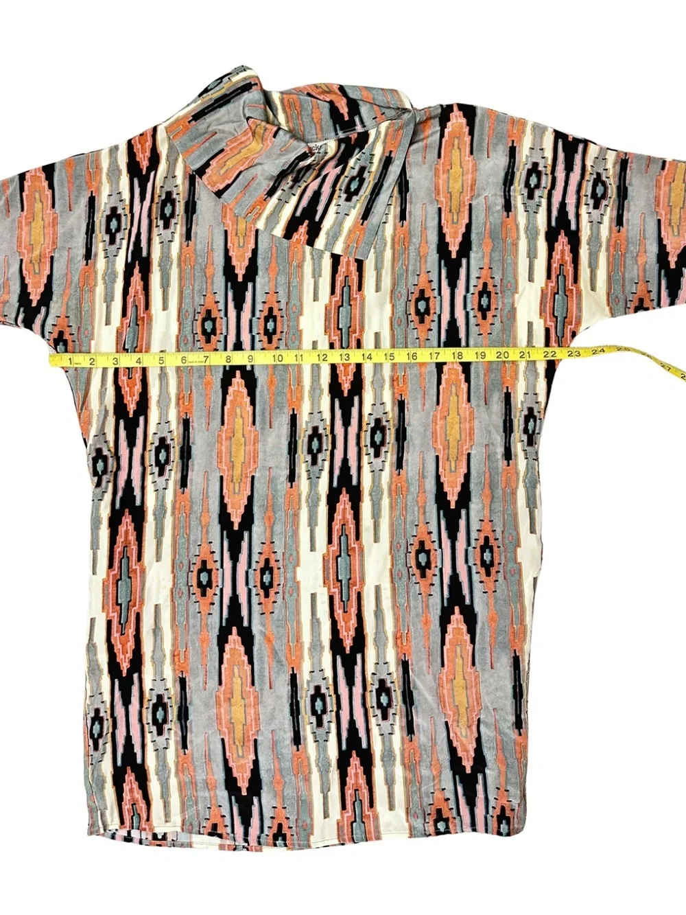 Tucker 100% Silk Tunic Dress Southwest Ikat Print Cowl Neck Pockets Oversized S - Picture 11 of 12